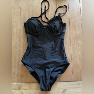 🌟NWOT🌟 Black Old Navy one piece swimsuit, size XS